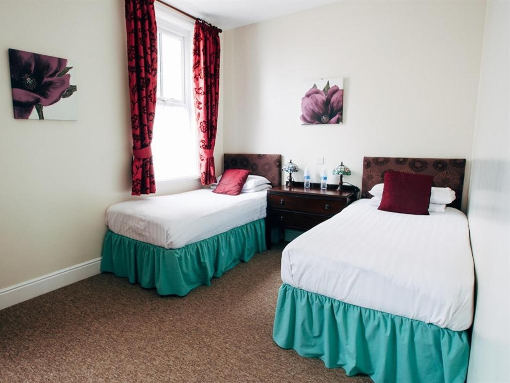 The Cliff Hall Shanklin Room photo
